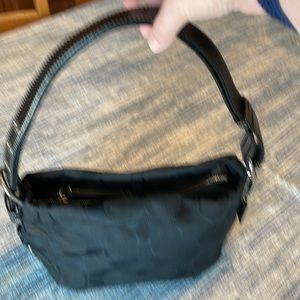Coach hobo bag black.